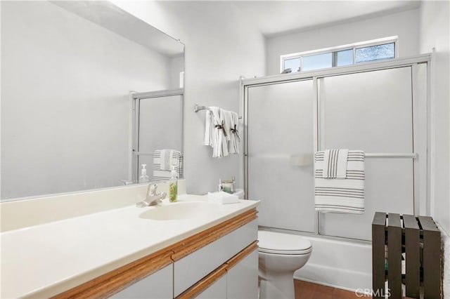 1726 W 150th St Unit 1, Gardena, CA 90247 - full bathroom featuring vanity and bath / shower combo with glass door