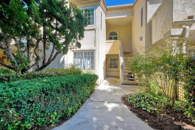 730 Breeze Hill Rd Unit 300, Vista, CA 92081 - photo 2
