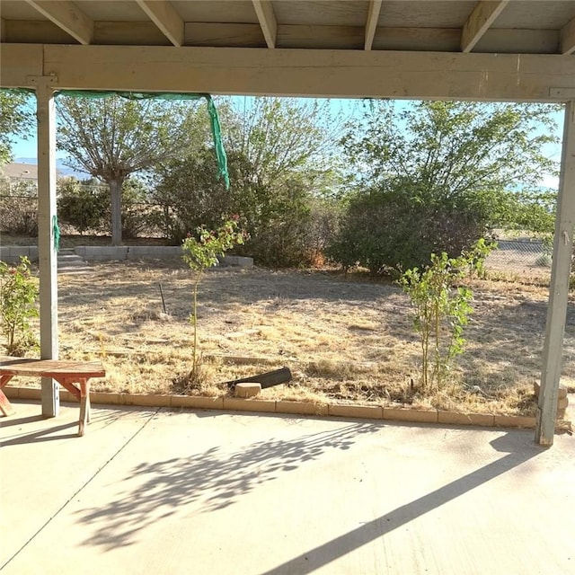 9078 Smith Rd, Phelan, CA 92371 - view of patio / terrace