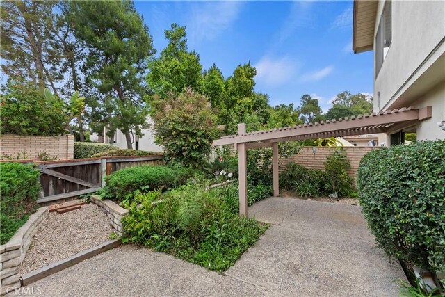 10 Mann St, Irvine, CA 92612 - view of patio / terrace featuring a pergola