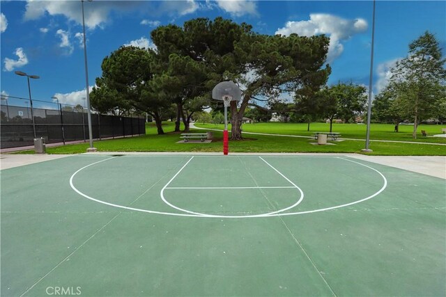 10 Mann St, Irvine, CA 92612 - view of sport court with community basketball court