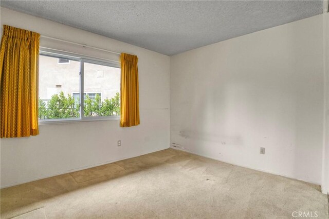 19291 Berclair Ln, Tarzana, CA 91356 - photo 37