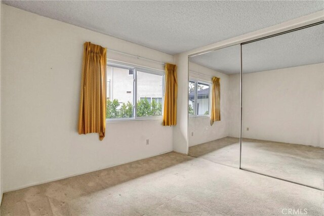 19291 Berclair Ln, Tarzana, CA 91356 - photo 36