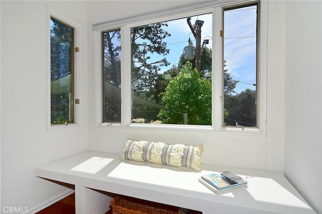 828 Wonder View Dr, Calabasas, CA 91302 - view of dining room
