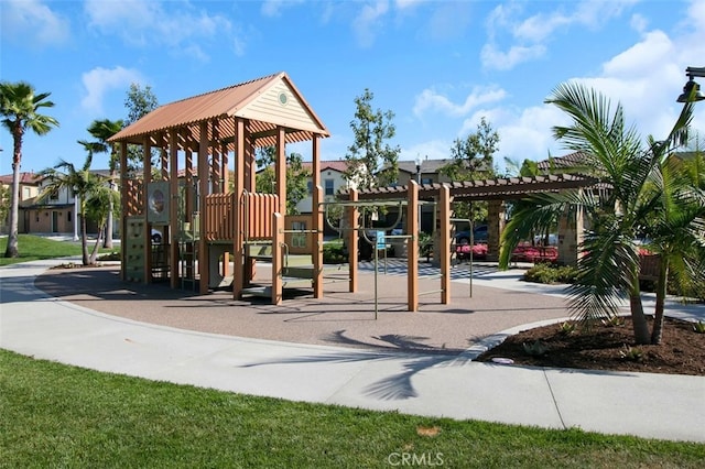 11 Juniper, Lake Forest, CA 92630 - view of communal playground