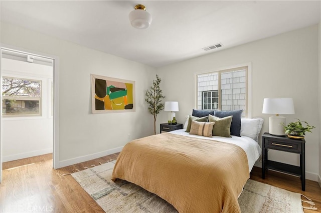 4131 Edgehill Dr, Los Angeles, CA 90008 - bedroom featuring light wood-type flooring
