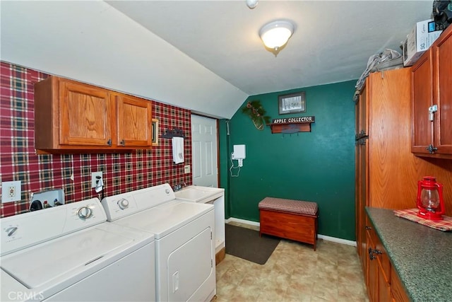 29729 Katherine Way, Cedar Glen, CA 92321 - laundry room with washing machine and dryer and cabinet space