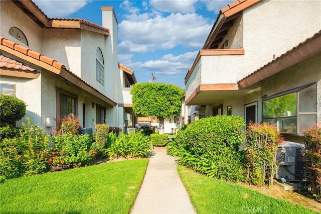 120 Poxon Pl, West Covina, CA 91790 - view of property's community with a lawn