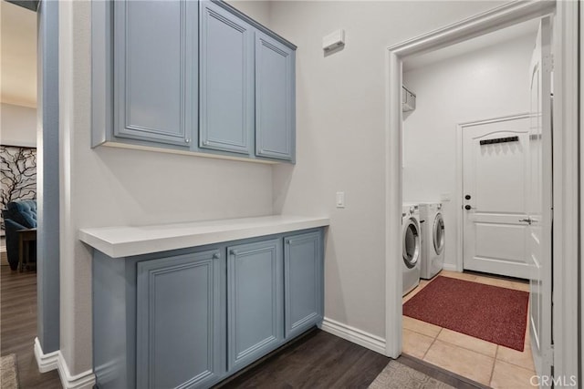 28518 High Ridge Dr, Saugus, CA 91390 - laundry area featuring washer and clothes dryer and dark wood-type flooring