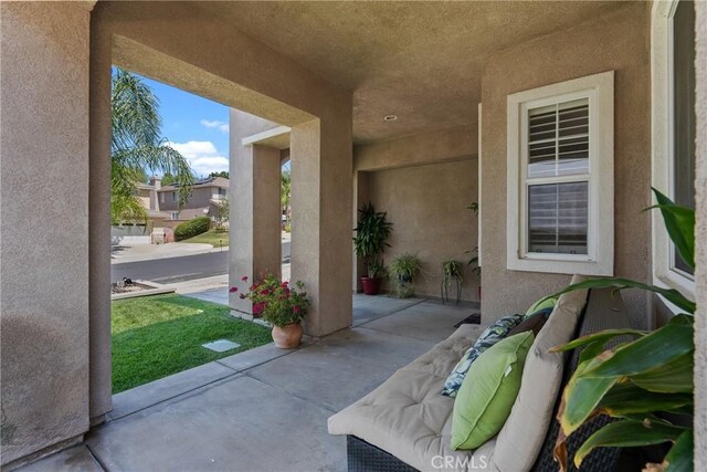 28518 High Ridge Dr, Saugus, CA 91390 - view of patio