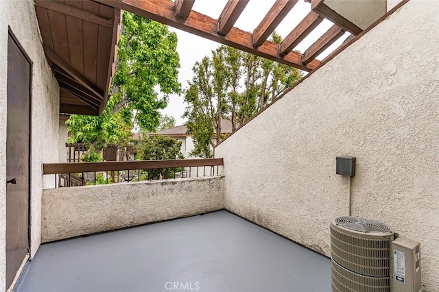 13100 Creek View Dr Unit 204, Garden Grove, CA 92844 - view of balcony