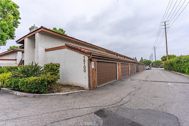 13100 Creek View Dr Unit 204, Garden Grove, CA 92844 - view of garage