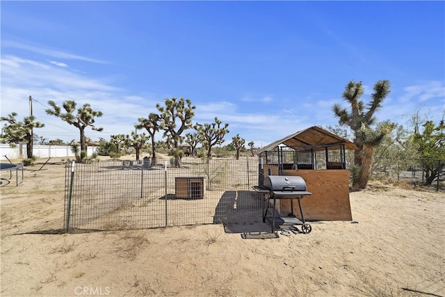 58706 Buena Vista Dr, Yucca Valley, CA 92284 - view of yard
