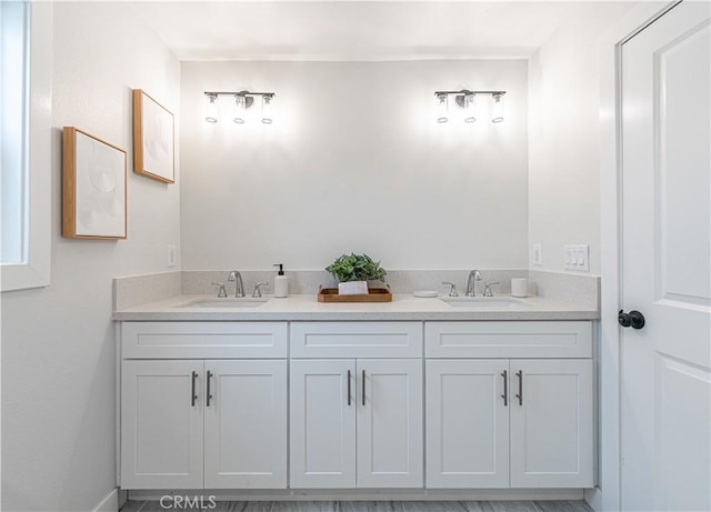 1818 W 79th St, Los Angeles, CA 90047 - bathroom featuring double vanity