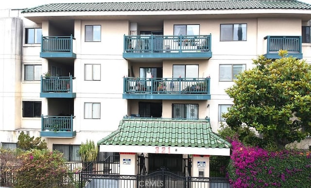 321 N Orange Ave Unit 103, Monterey Park, CA 91755 - view of apartment building / complex