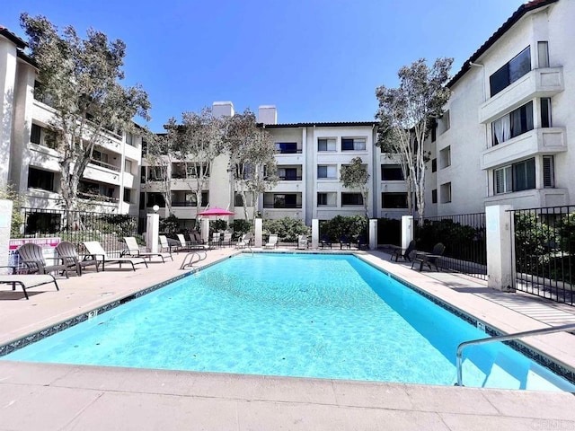 5645 Friars Rd Unit 370, San Diego, CA 92110 - community pool featuring a patio
