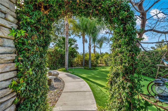 30451 San Pasqual Rd, Temecula, CA 92591 - view of community featuring a lawn