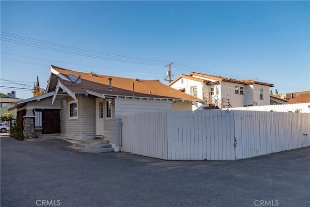 616 E Lomita Ave, Glendale, CA 91205 - view of front of home