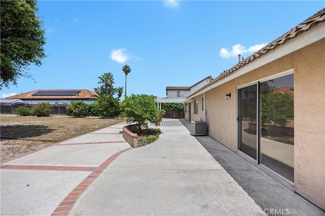 4706 Crestmont Pl, Oceanside, CA 92056 - view of yard with a patio area