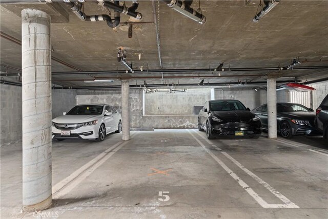 14853 Hartsook St Unit 106, Sherman Oaks, CA 91403 - view of parking garage