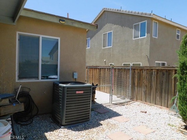 10947 Mesa Linda St, Victorville, CA 92392 - view of patio featuring a gate