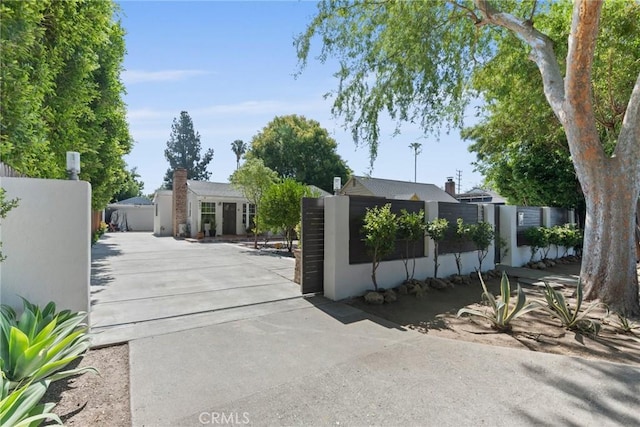 5626 Buffalo Ave, Valley Glen, CA 91401 - photo 2
