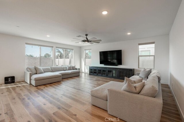 30888 Laelia Cir, Murrieta, CA 92563 - photo 20