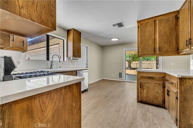 42209 45th St W, Quartz Hill, CA 93536