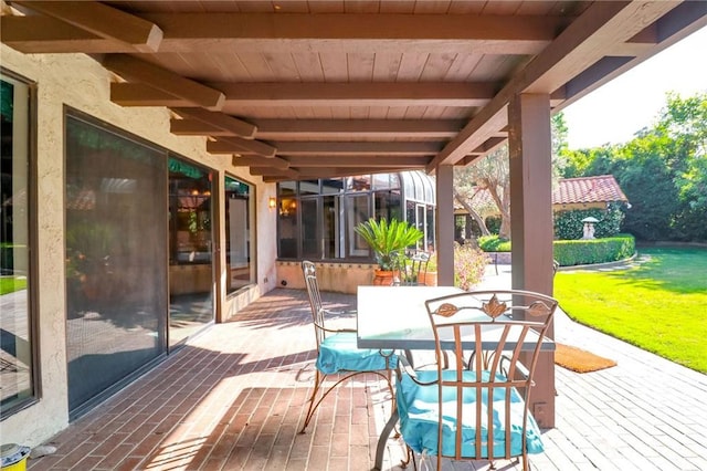 2033 Benbow Pl, Riverside, CA 92506 - wooden terrace featuring outdoor dining area and a yard