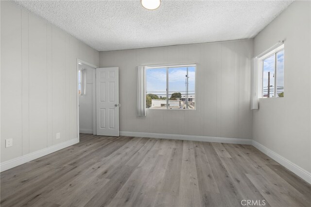 1100 W 42nd St, Los Angeles, CA 90037 - photo 20