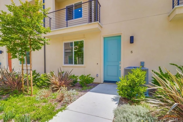 5305 Seacliff Pl Unit 5, San Diego, CA 92154 - doorway to property with stucco siding