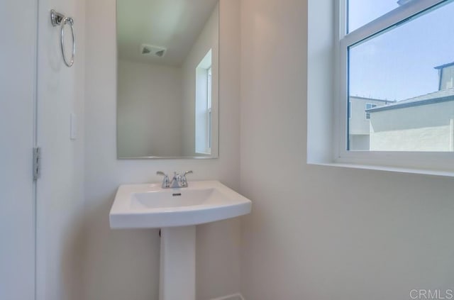 5305 Seacliff Pl Unit 5, San Diego, CA 92154 - bathroom featuring a sink