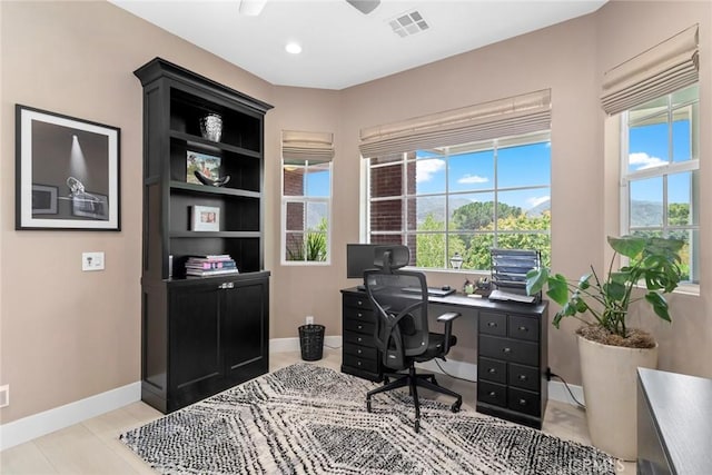 16261 Pineview Rd, Canyon Country, CA 91387 - office space with baseboards