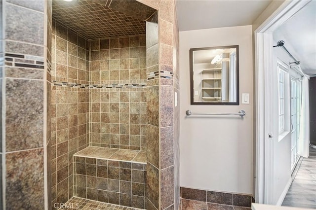 7803 Clive Ave, Whittier, CA 90606 - bathroom with tiled shower and baseboards