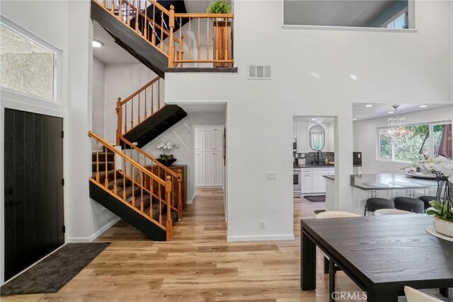6825 Eaglehaven Ln, Oak Park, CA 91377 - photo 6