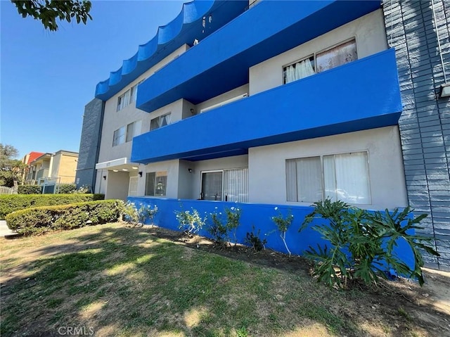 8070 Langdon Ave, Van Nuys, CA 91406 - view of property