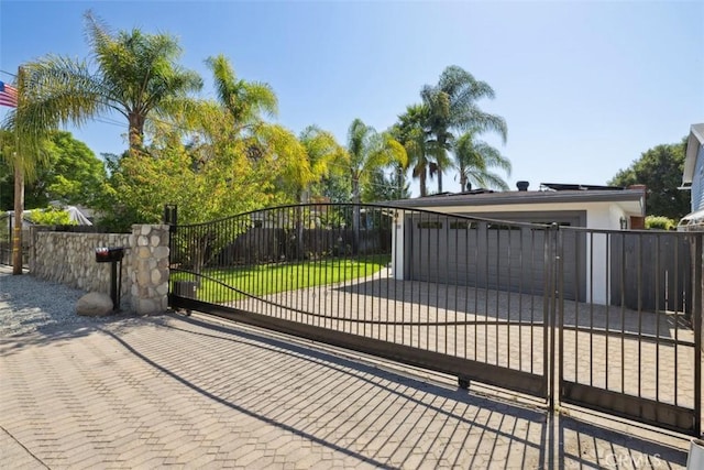 311 Prospect St, Oak View, CA 93022 - gate with a fenced front yard
