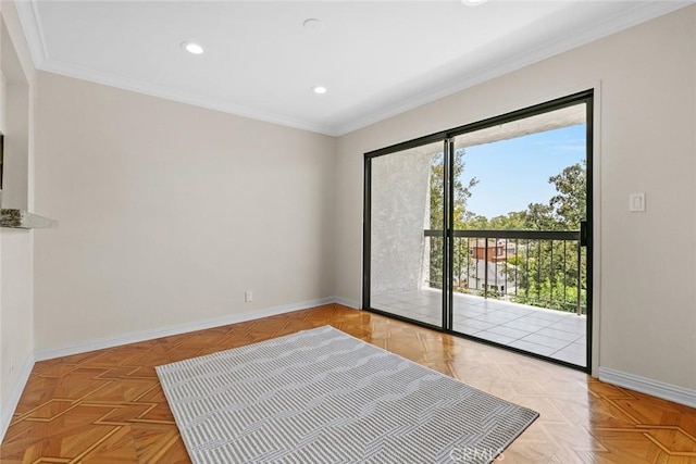 635 E Elmwood Ave Unit 307, Burbank, CA 91501 - unfurnished room with recessed lighting and ornamental molding