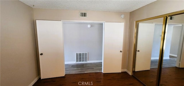 186 S Massachusetts St, Lake Elsinore, CA 92530 - view of closet
