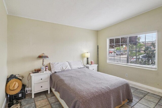 5070 Limerick Ave, Clairemont Mesa, CA 92117 - bedroom featuring baseboards