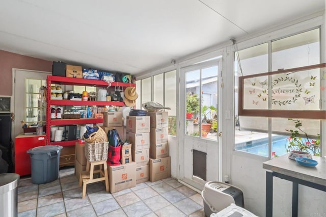 5070 Limerick Ave, Clairemont Mesa, CA 92117 - sunroom with healthy amount of natural light