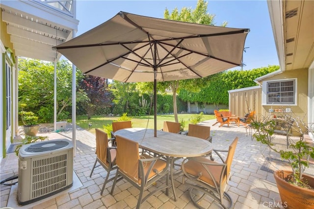 929 E Marshall Pl, Long Beach, CA 90807 - view of patio / terrace featuring outdoor dining space