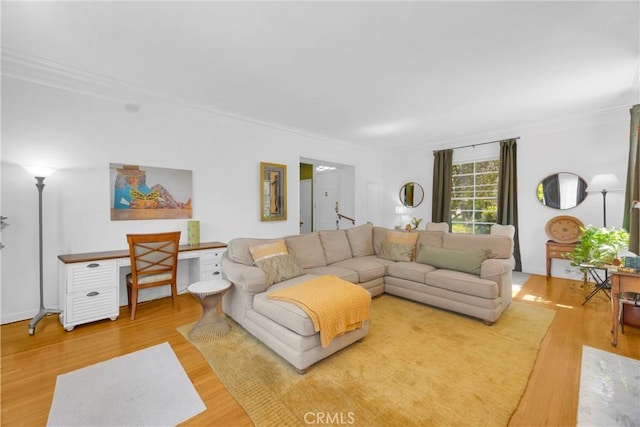 929 E Marshall Pl, Long Beach, CA 90807 - living area featuring crown molding and wood finished floors