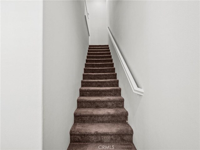 27148 Valley Oak Pl, Valencia, CA 91381 - view of staircase
