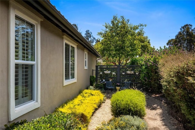 1012 Maggie Ln, Nipomo, CA 93444 - view of yard