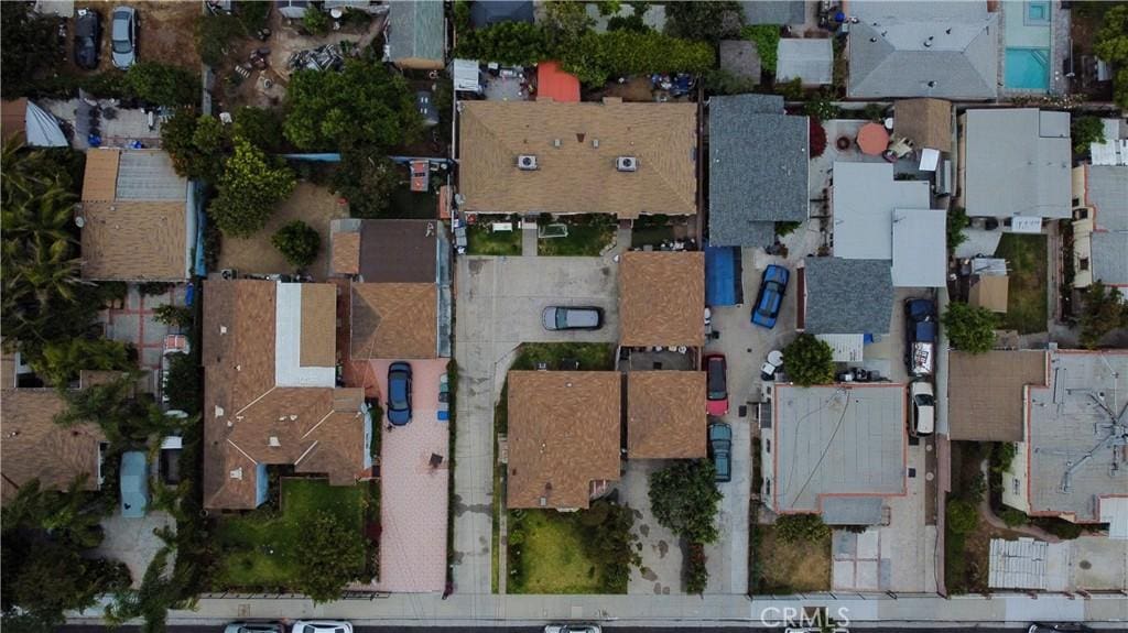 10518 Dalerose Ave, Inglewood, CA 90304 - aerial view of property and surrounding area with nearby suburban area