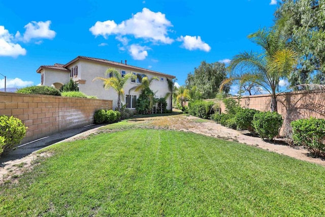 43883 Brookhaven Ct, Temecula, CA 92592 - view of front of property featuring stucco siding and a tiled roof