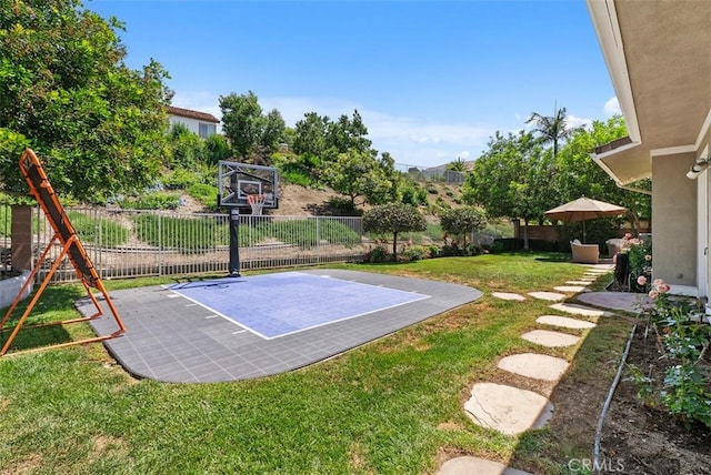19256 Jasper Hill Rd, Lake Forest, CA 92679 - view of basketball court with basketball court and a fenced backyard
