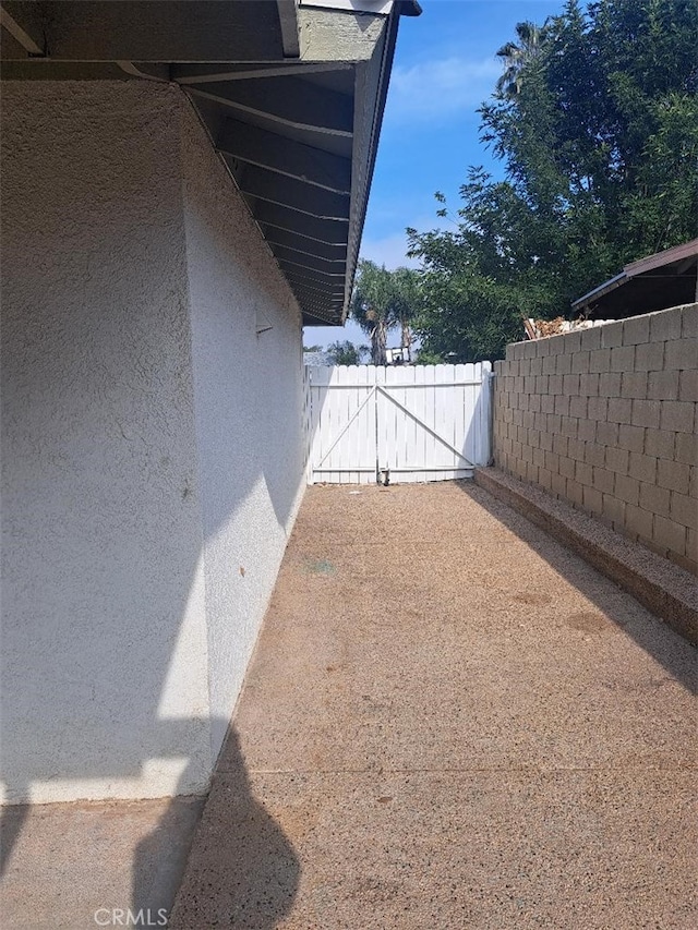11938 Weller Pl, Moreno Valley, CA 92557 - view of yard
