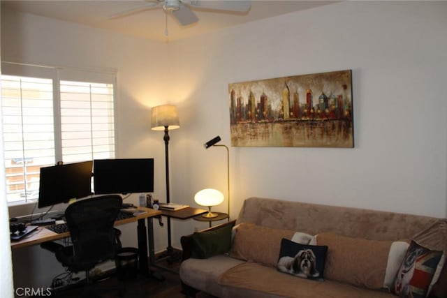 31256 Firestone St, Temecula, CA 92591 - office area with ceiling fan